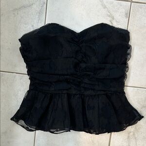 DO+BE Chic Black Garment